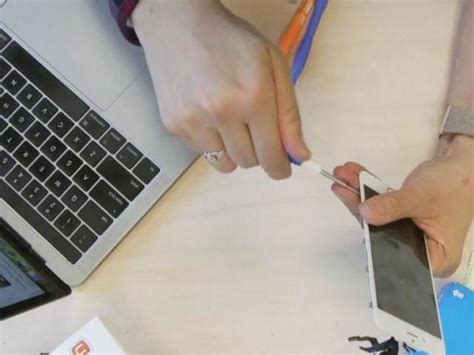 When your iPhone screen cracks, are DIY repair sets worth it?:: WRAL ...