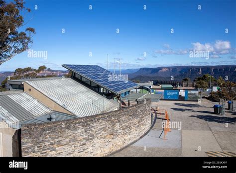 Echo Point in Katoomba and tourist information centre with solar panels ...