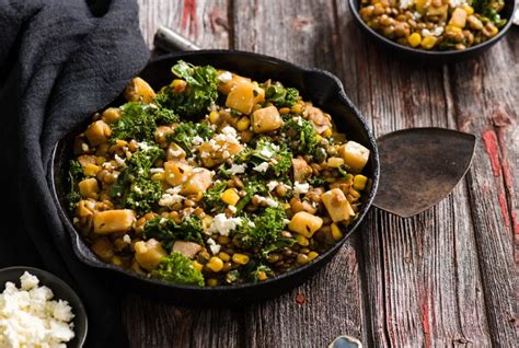 One Pan Mediterranean Chicken & Lentils Skillet Meal