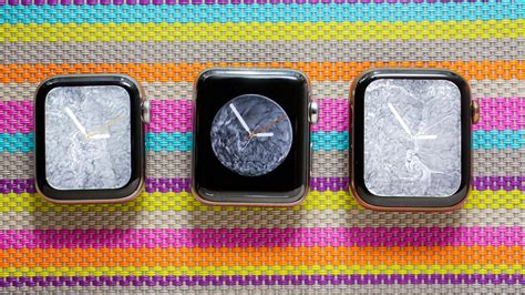 Apple Watch Series 4: Both sizes, compared - CNET