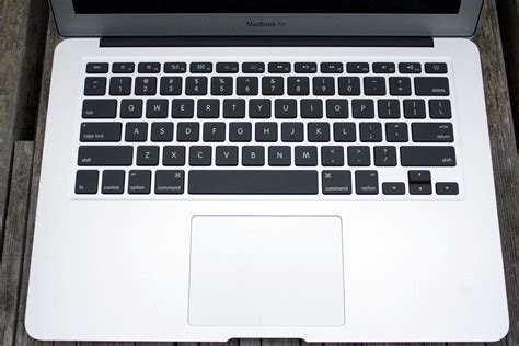 13-inch MacBook Air review: Apple's affordable laptop nicely blends ...