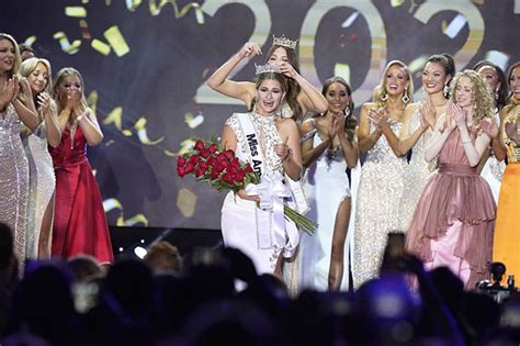 Who Is Grace Stanke? Find Out 5 Things About The New 2023 Miss America ...