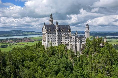 Neuschwanstein Castle Day Tour from Munich 2024