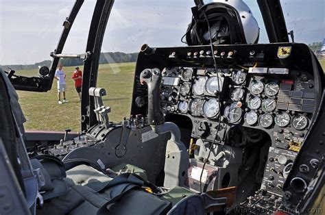 Bronco OV-10 cockpit (5).JPG (Imagen JPEG, 1280 × 850 píxeles) | Ov 10 ...