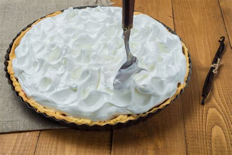 Classic Meringue Pie Topping Recipe