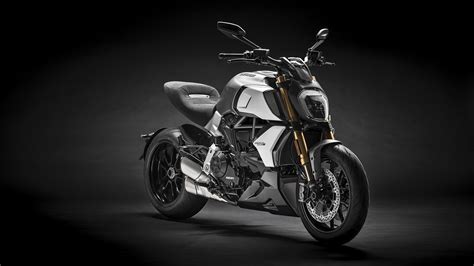 2020 Ducati Diavel 1260 / 1260 S [Specs & Info] | wBW