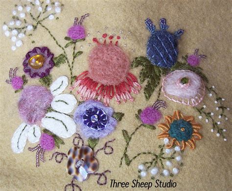 Three Sheep Studio: Needle Felted Flowers...