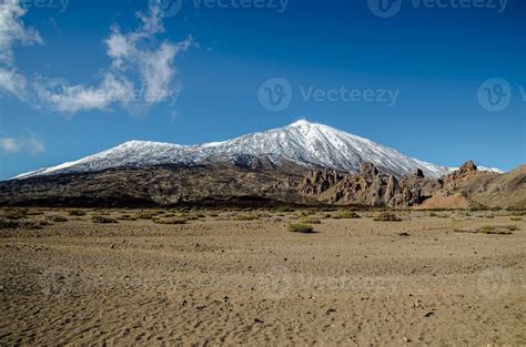 Snowy mountain landscape 15751509 Stock Photo at Vecteezy