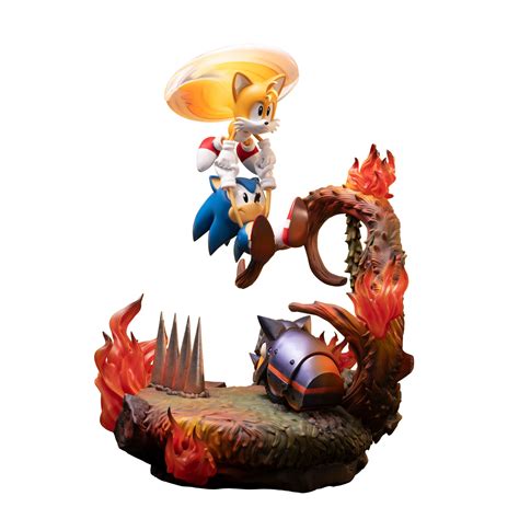 Sonic The Hedgehog Statue: Sonic and Tails Standard Edition