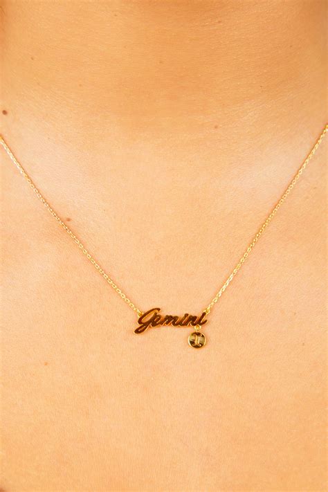 Gemini Nameplate Necklace - Gold - sosorella