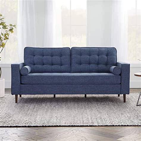 The 5 Best Pillows for Enhancing a Navy Blue Couch’s Look