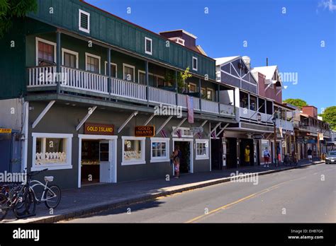 Shops and restaurants on Front Street, Lahaina, Maui, Hawaii, USA Stock ...