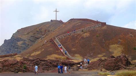 Masaya Volcano: Nicaragua's Fiery Natural Wonder | LAC Geo