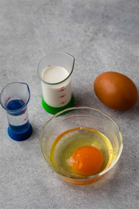 Basic Egg Wash Recipe - Crazy for Crust