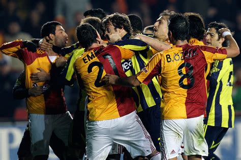 Bonkers by the Bosphorus: Why Fenerbahce vs Galatasaray is more than a ...