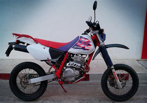 Honda xr250r history