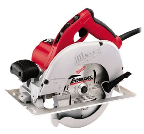 7 Best Worm Drive Circular Saw Buyer's Guide 2021 - homenewtools