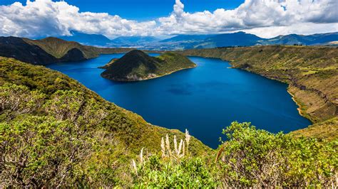 Cuicocha lagoon inside the crater of the volcano Cotacachi, Ecuador ...