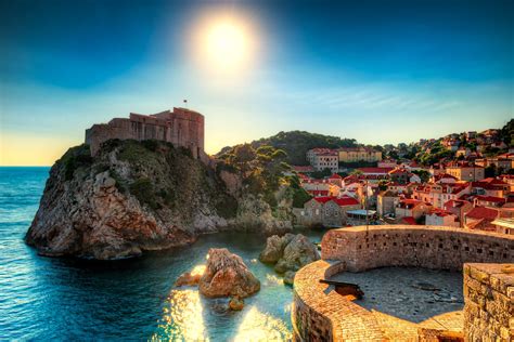 Walls of Dubrovnik | Croatia - Fine Art Photography by Nico Trinkhaus