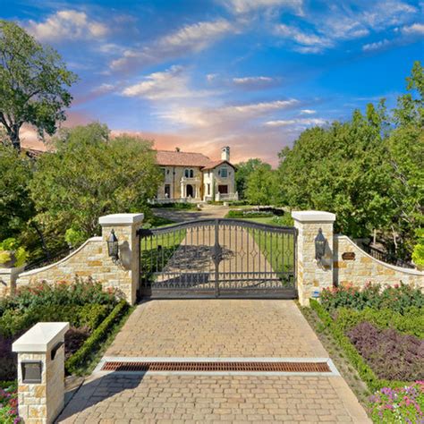 Remote Control Driveway Gate | Houzz