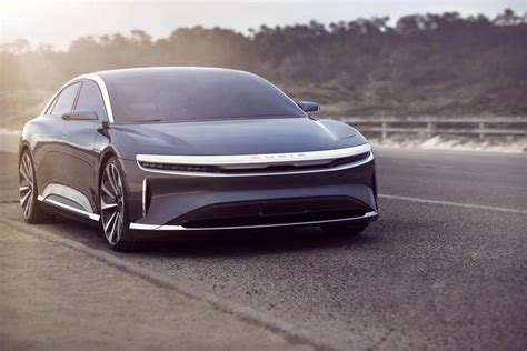 Lucid Motors promet 800 kilomètres d'autonomie pour son premier modèle ...