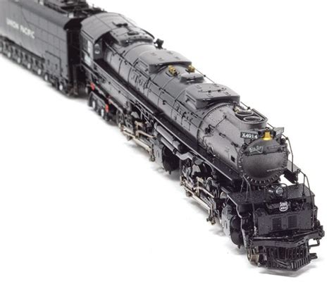 _DSC0121 ATH Big Boy 4014 web - Model Railroad News