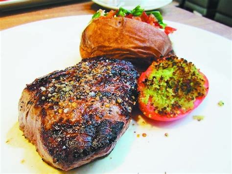 New steakhouse shows off its chops | Edmonton Sun