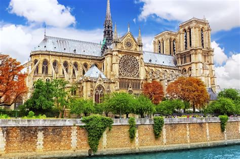 Notre Dame Cathedral in Paris - Picturesque Landmark on the Île de la ...