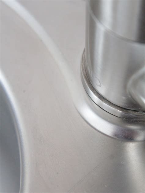 Best Way To Clean Stainless Steel Sink Without Heavy Chemicals