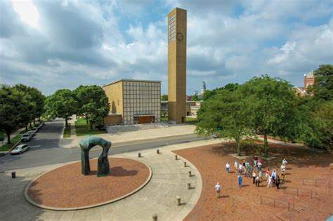 How Columbus, Indiana, became a living museum of modern architecture ...