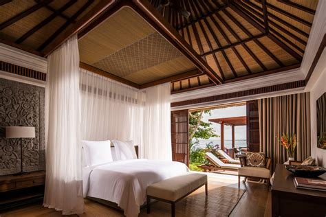 The Luxurious Four Seasons Resort Bali Gets a Chic Makeover ...