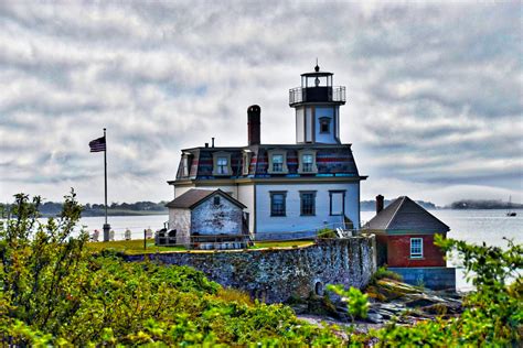 Top 5 Lighthouses in Rhode Island That You Must Visit - OPTX RI