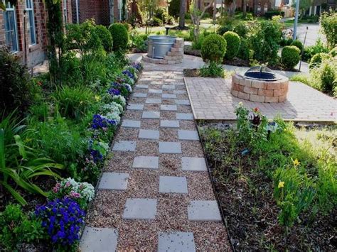 Patio landscape design – cost effective pea gravel patio ideas