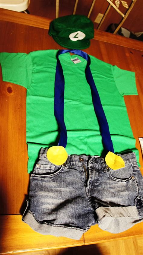 MsWenduhh Planning & Printable: DIY Mario & Luigi Costumes