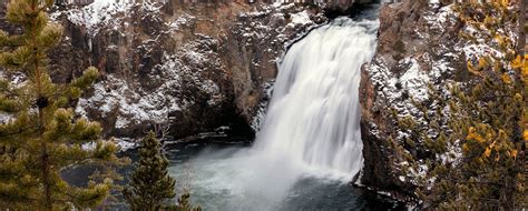 UPPER FALLS - Yellowstone Waterfalls