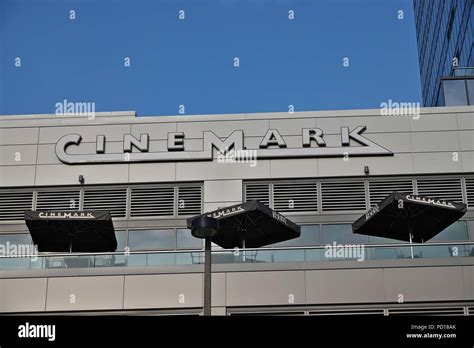 Cinemark lincoln square hi-res stock photography and images - Alamy