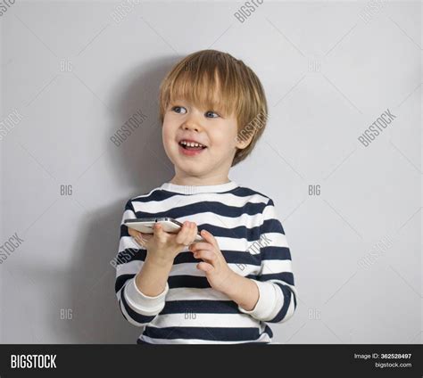 Little European Child Image & Photo (Free Trial) | Bigstock