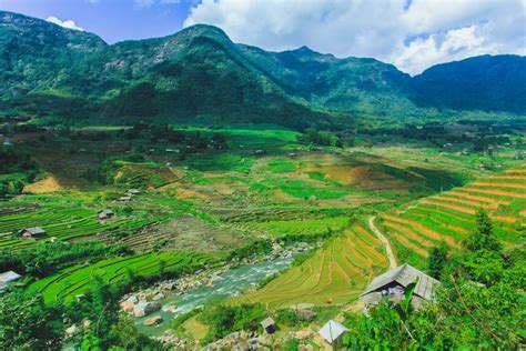 Rice Terraces at Sapa - The Lost Passport