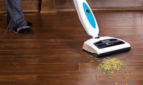 Steam Cleaners for Hardwood Floors - Steam Cleanery