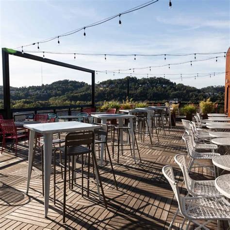 20+ Rooftop Bars, Secret Gardens and Gorgeous Patios for Outdoor Dining ...