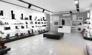 Retail Shop Design Ideas ~ Outstanding Clothing Display Shelf Retail ...