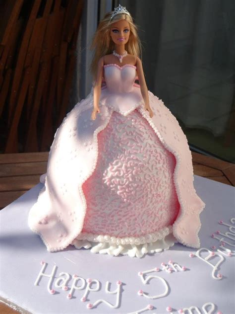 Barbie princess Cake | Barbie doll cakes, Princess birthday cake ...