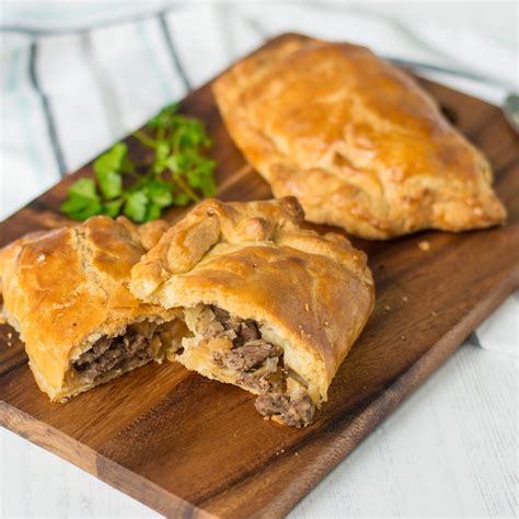 Easy Traditional Cornish Pasty Recipe | Deporecipe.co