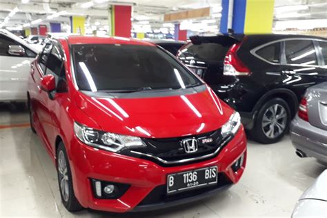 Gambar Mobil Merah - 55+ Koleksi Gambar