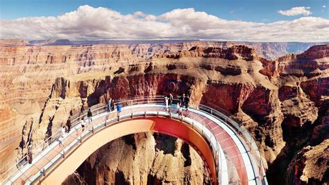 Grand Canyon, Enjoy It Over The Glass Bridge - Traveldigg.com