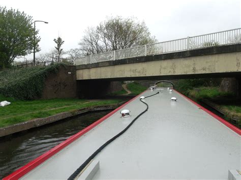 √ Market Harborough Canal Basin