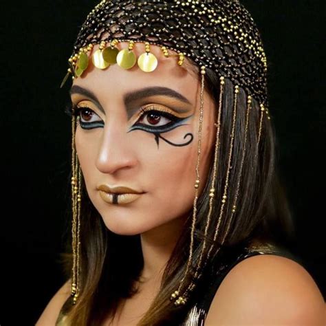 Cleopatra Costume Makeup