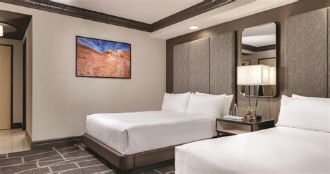 Luxor Hotel Resort (Las Vegas (NV)) - Deals, Photos & Reviews