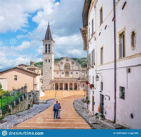 Spoleto Cathedral of the Archdiocese of Spoleto-Norcia Editorial ...