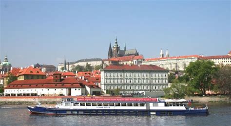 Panoramic Vltava River Cruise - Prague | FREETOUR.com